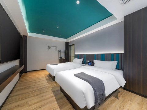 希美酒店（临高汽车站店）