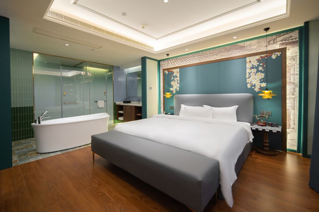 Moon Palace Hotel (Nanchang South Station Branch)