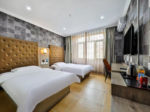 速8酒店（沈阳西客站重工南街店）主图