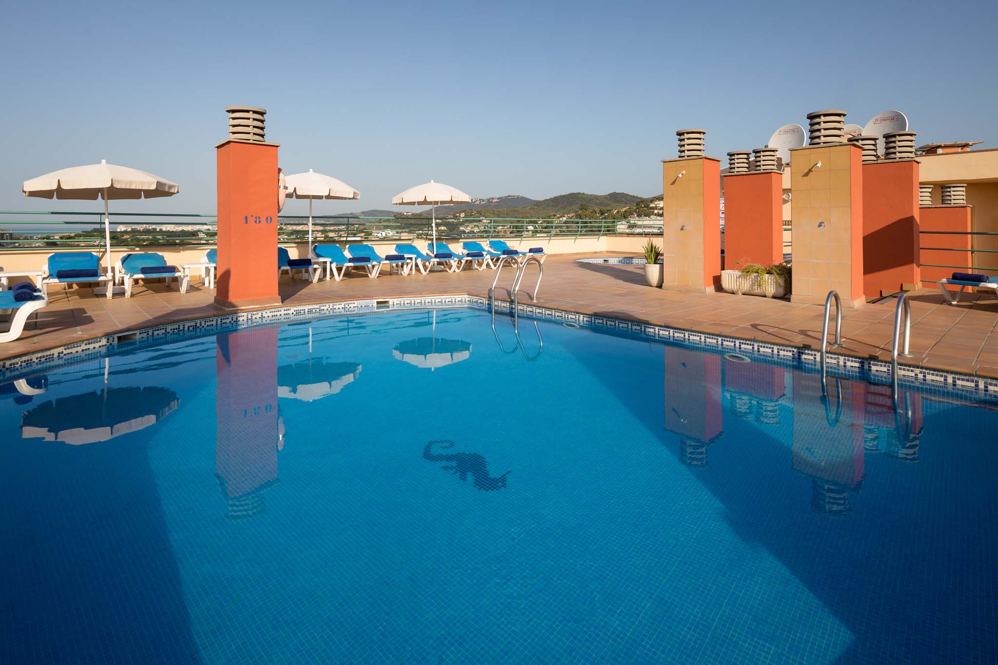 H 精品皇家太阳套房酒店-官方