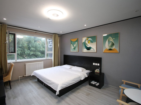 都市118连锁酒店（东平明湖中学店）