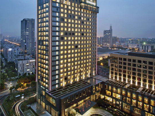 上海漕河泾万丽酒店主图