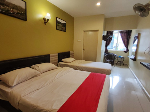 OYO 1152 Heaven Hill 2