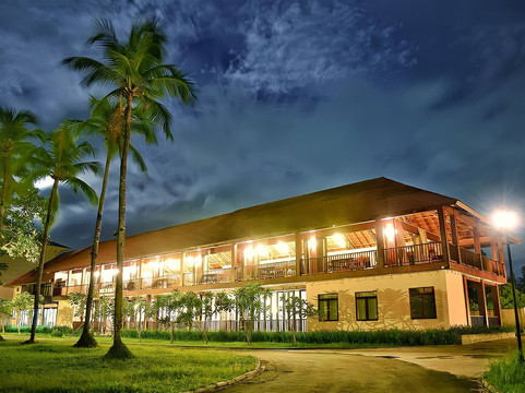 努珊塔拉潜水中心度假酒店暨Spa