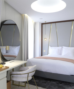 文奇阿尔法玛酒店图片