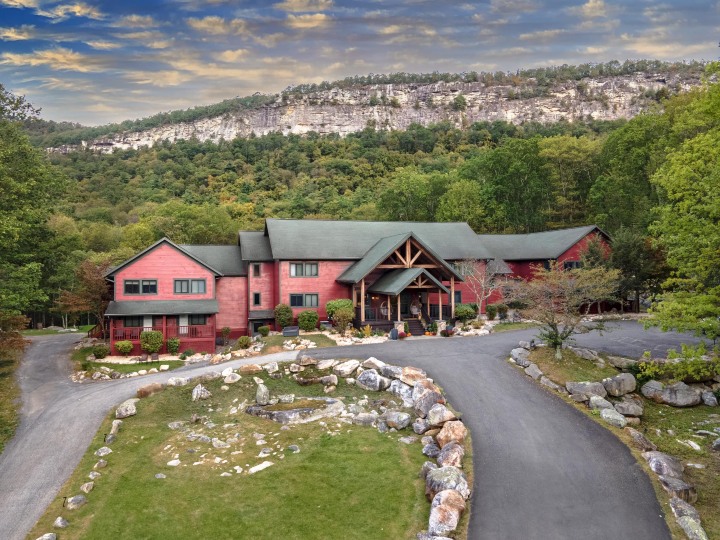 米勒瓦斯卡旅馆-官方