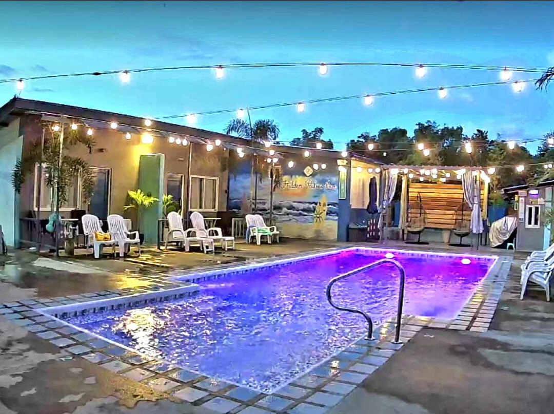 Hidden Palms Inn Deluxe Room