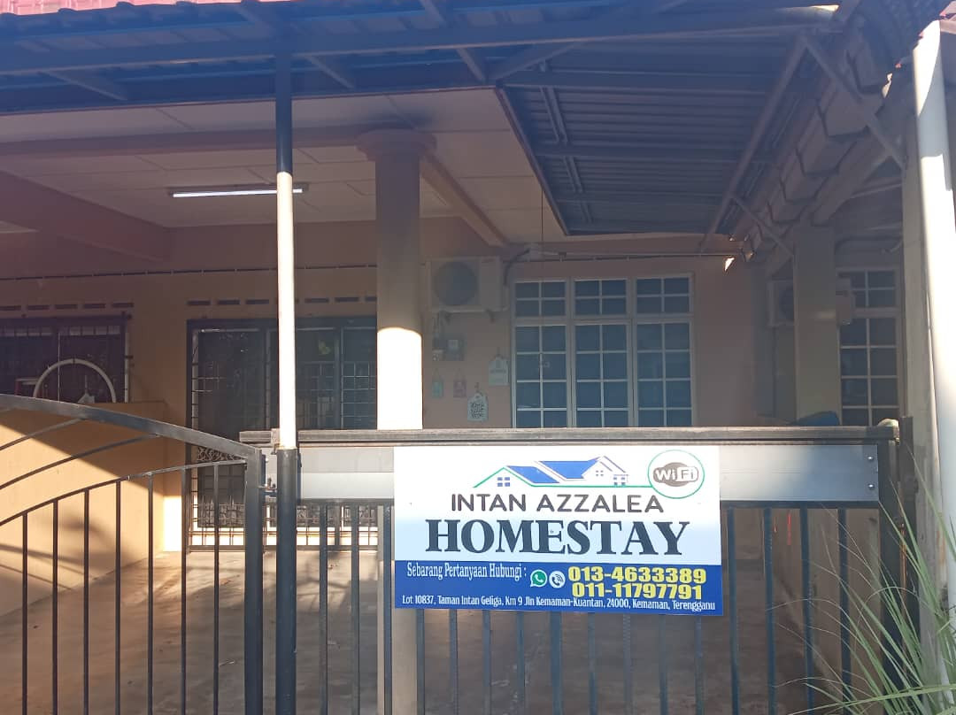 Intan Azzalea Homestay