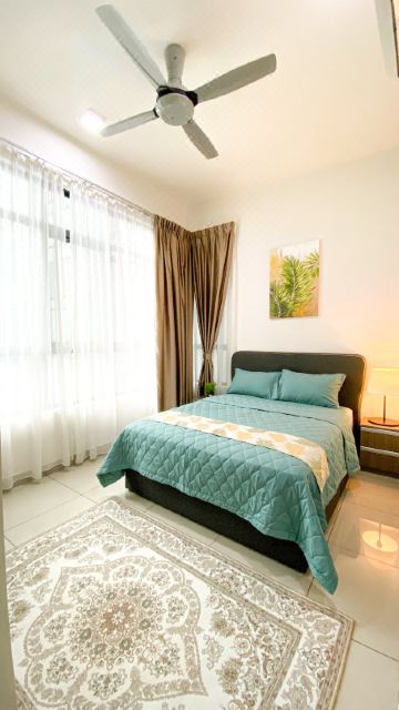 The Icon @ Conezion IOI City Mall Putrajaya 2BR, Poll View