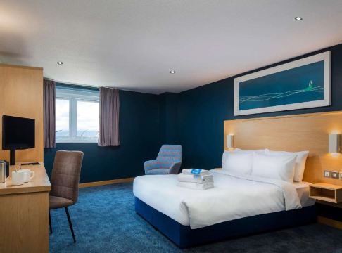 Travelodge Frimley-官方