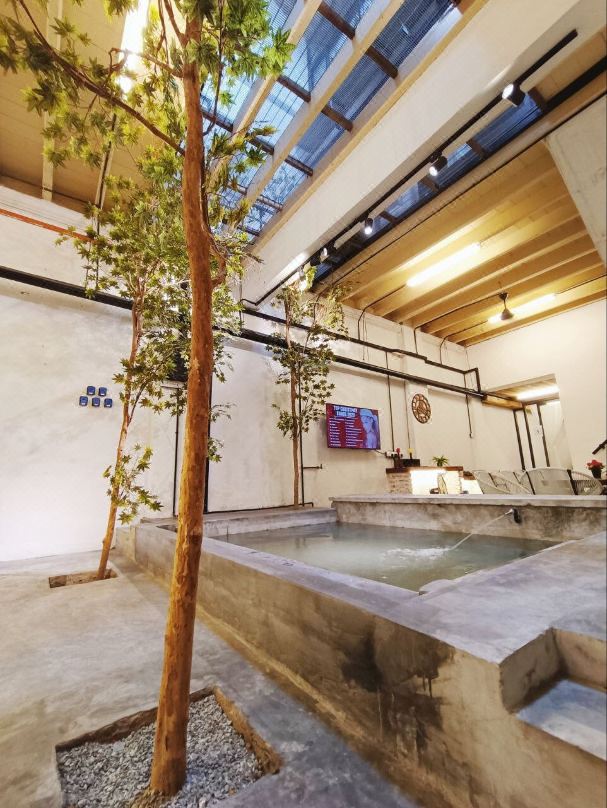 3BR Ruma Papanz Moden 19 Pax -DipPool/NetFlix/WIFI