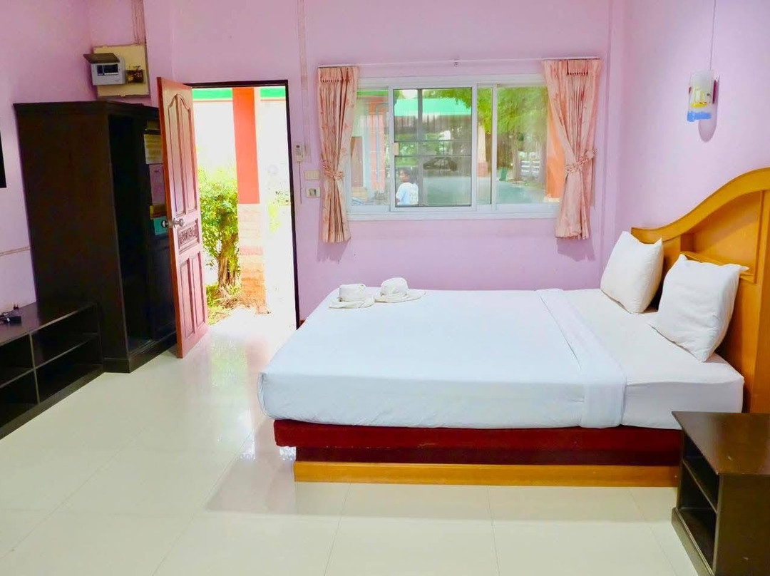Green lake view resort