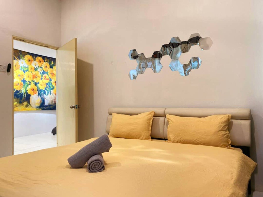(KLM) Cozy House 3Room8Pax@LUNAS by Jovial