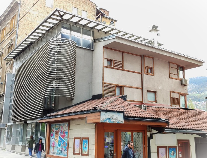 佳尔尼括纳克酒店-官方