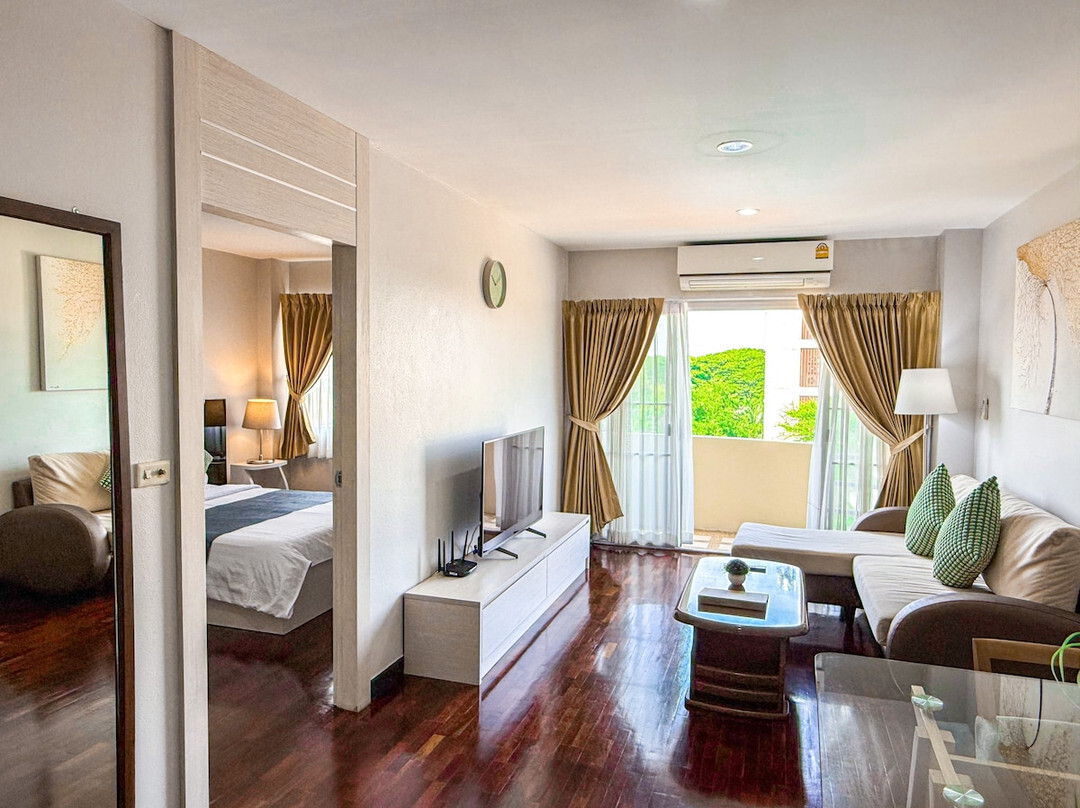 1B1B Apartment at Natural Place