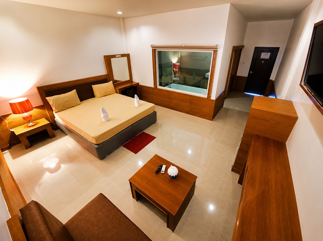 Paradise Hotel Kanchanaburi