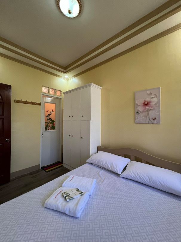 Nielo's Apartment (Door 5)