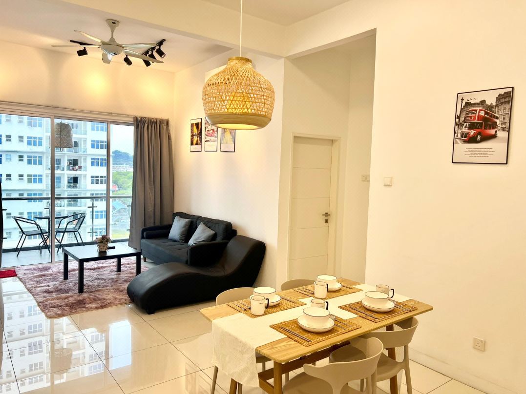 Puchong SkyPod Residence 1-10pax next to IOI Mall Wi-Fi MRT