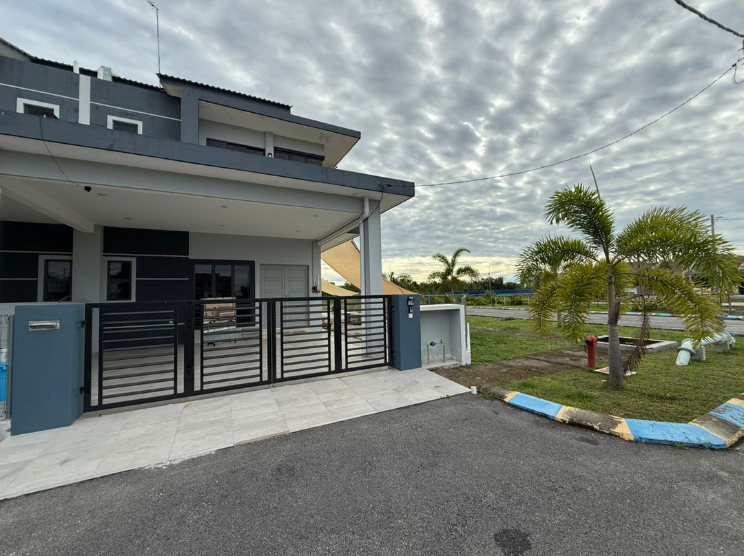 Premium Family Sg Besar Homestay By Yan Yee