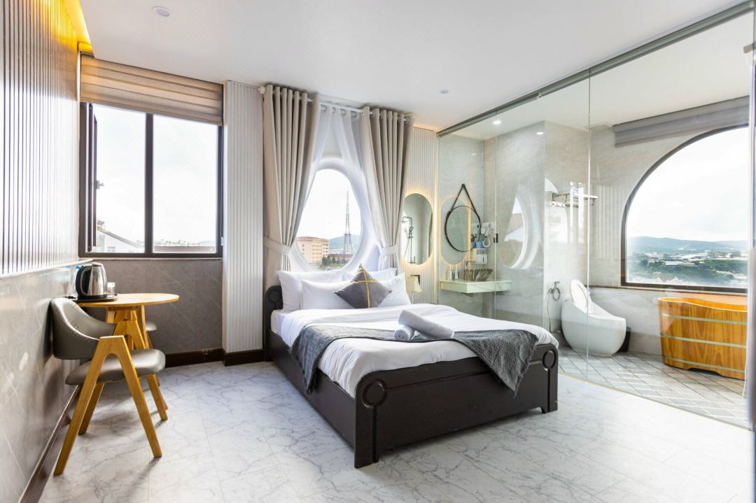 HT House - 200m to Da Lat Market