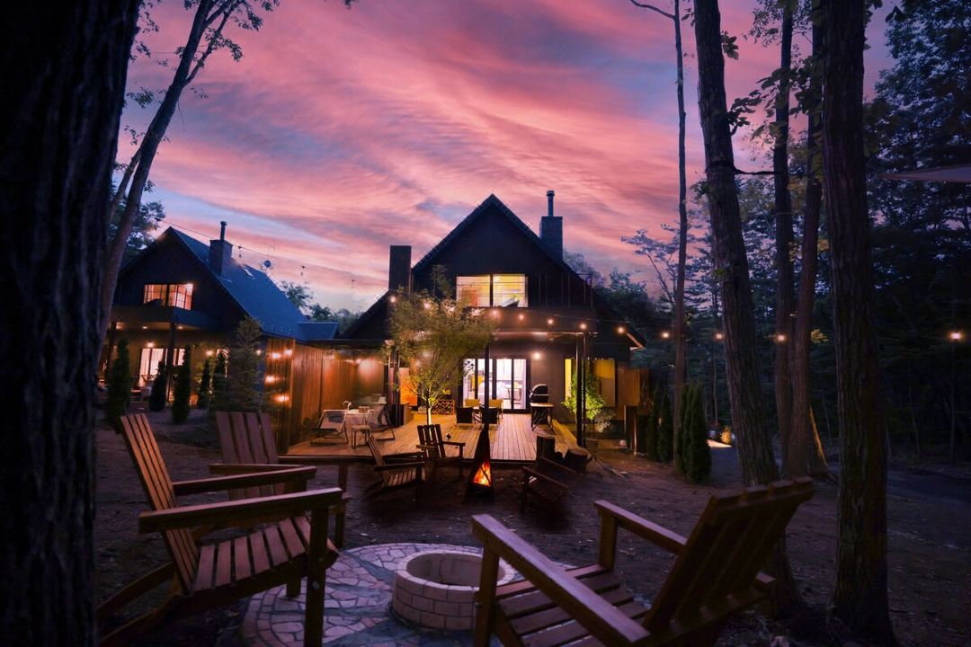 [TV] Luxury adult secret base villa 120 ㎡ Sauna, stone bath, bonfire, BBQ [Zen Building]