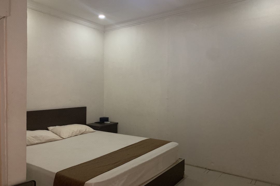 OYO 94020 Lia Kost Syariah Near Perkuburan bontonompo kahar muzakkar