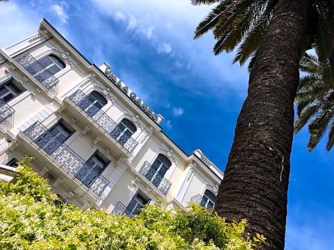 戛纳嘉伯别墅酒店-官方