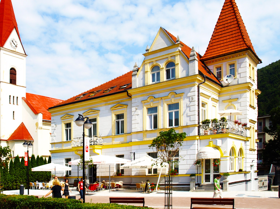 Hotel Margit