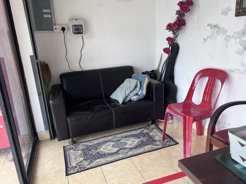 OYO 90981 Chenang Rest House 1