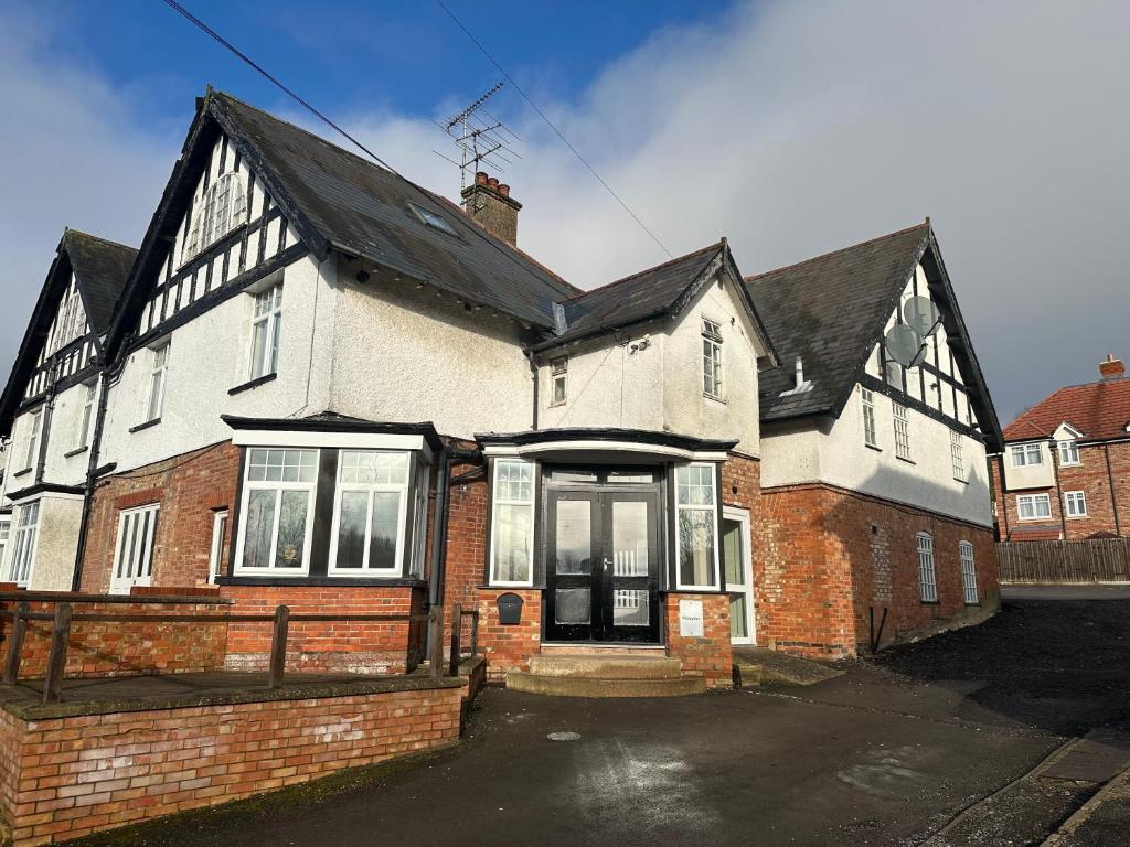 Clifton Lodge Hotel-官方