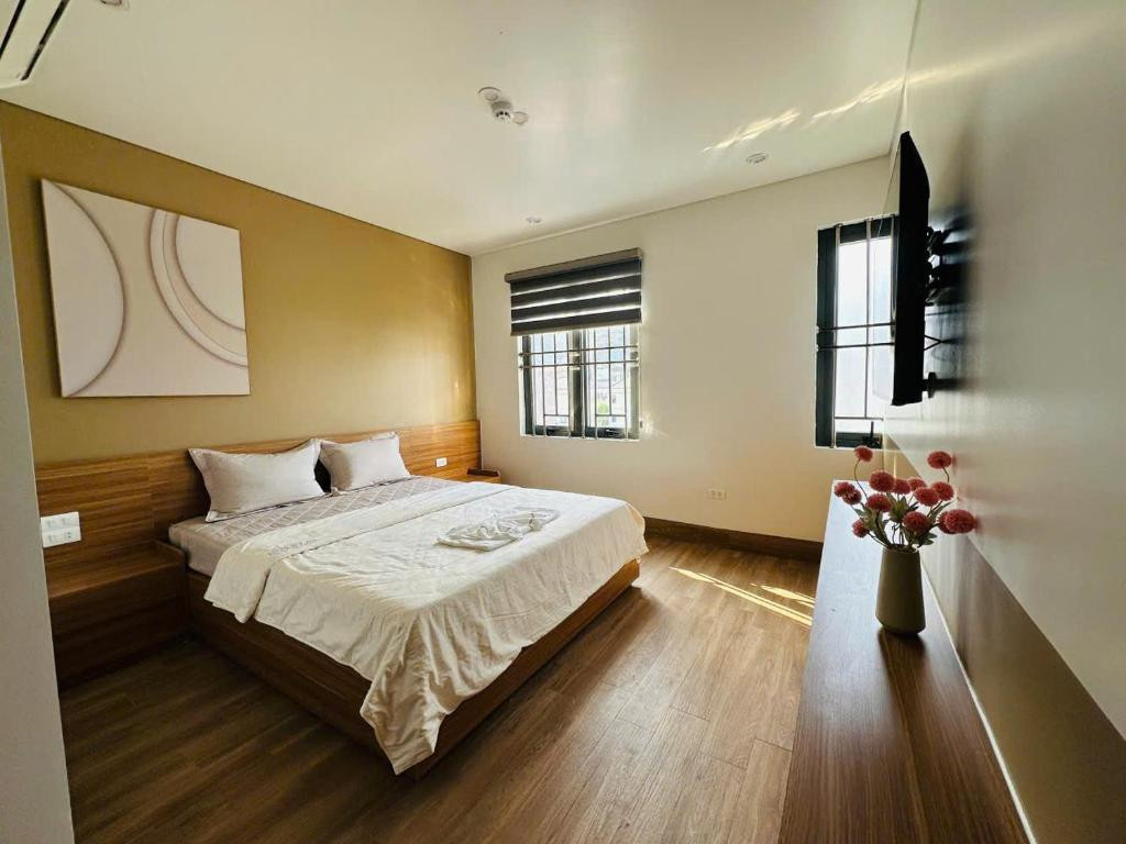 Shining Hotel Son La