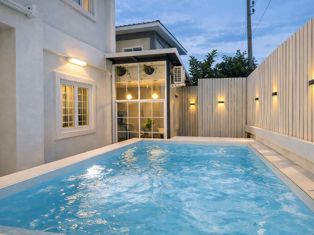 Baan Hug Ubon Pool villa