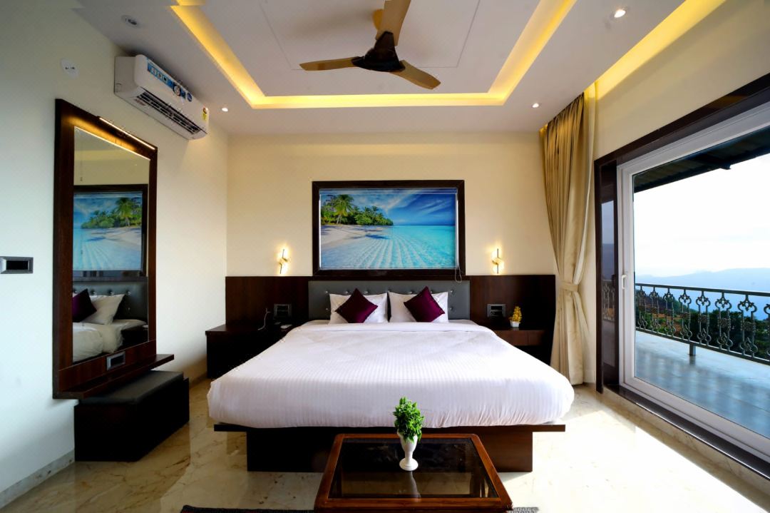Honey Villa