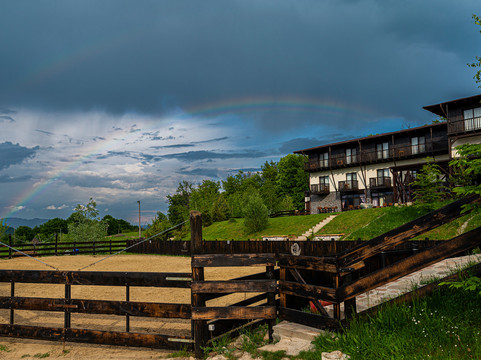 Runcu酒店住宿-Potcoava Mountain Hideaway