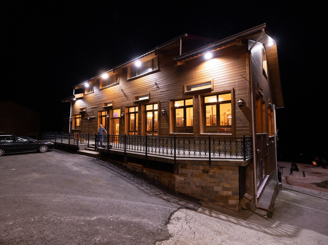 Avulot Mountain Resort Otel