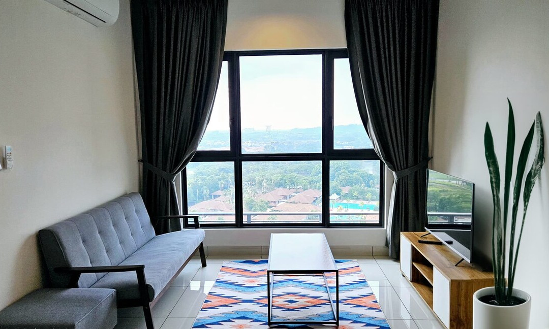 Newly Furnished! TrivesHome GM Aeon Port Klang