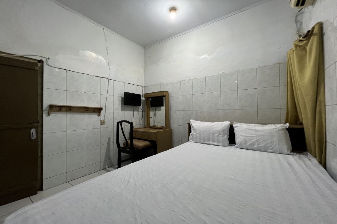 Hotel O Kost Aisyah Near Citra Grand Galesong City(Pattalassang)
