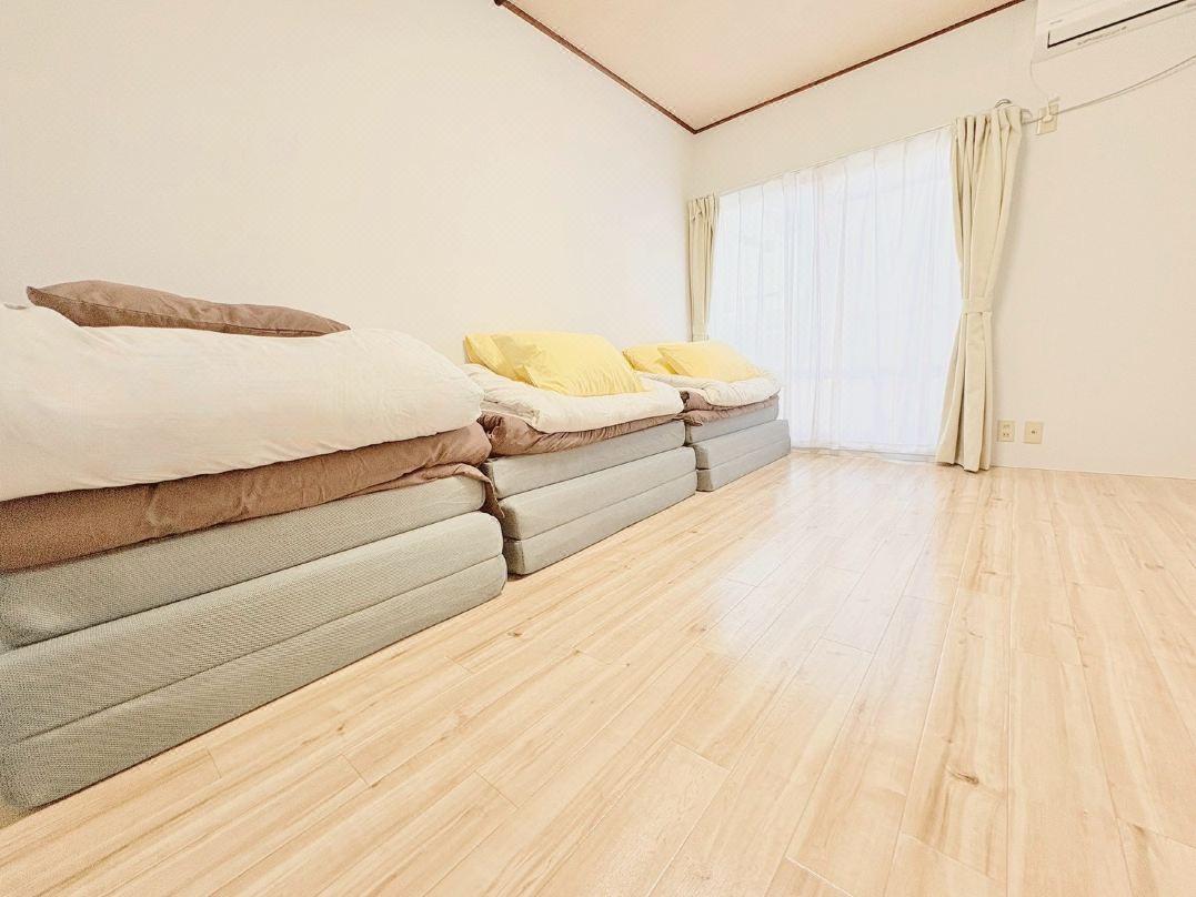 FUDOHAIM 5min from Narita Station 10min drive from airport Washing machine in each room Gas dryer