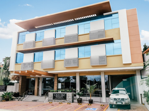 OYO 516 Cres Ebo Mansion