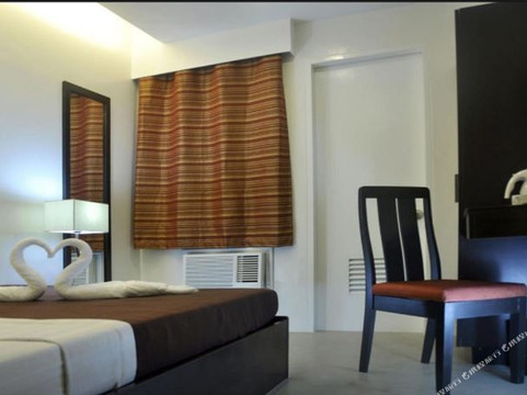 Mainit酒店住宿-One Hive Hotel