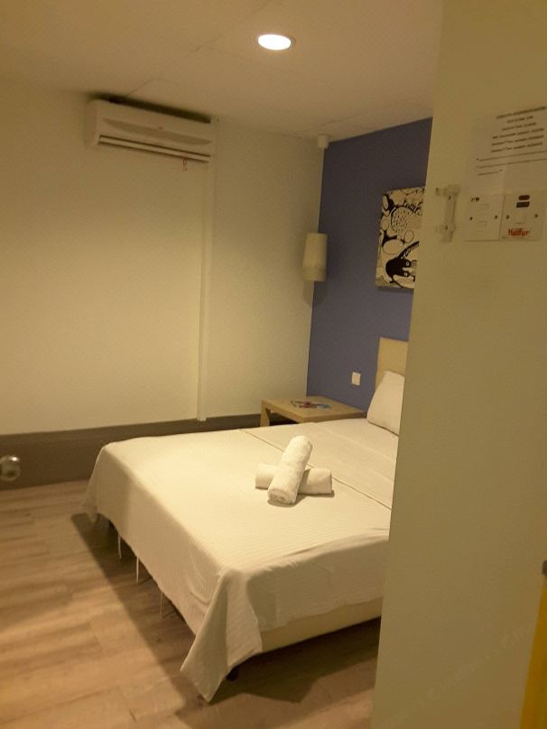 7 Star Hotel