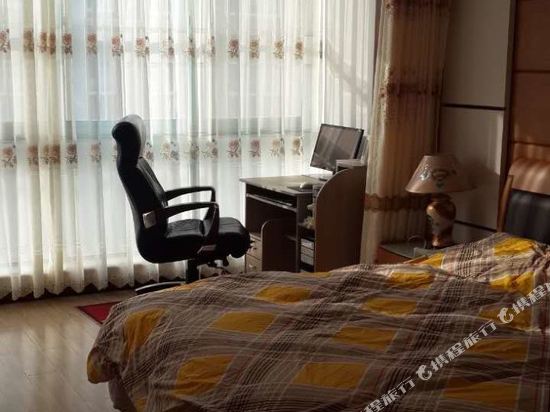 荣成五仁月饼Yo公寓