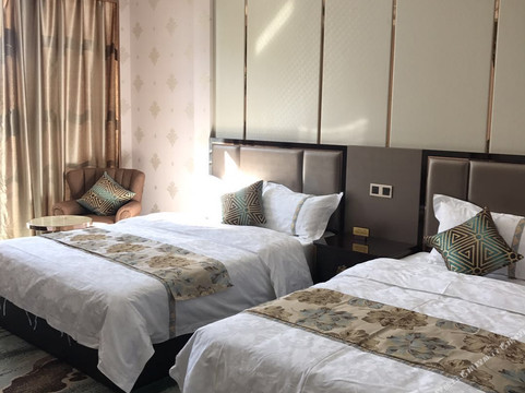 二连浩特万合源酒店