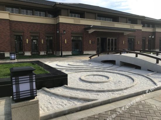 包头小白河湿地度假公寓(红旗大道小白河口分店)