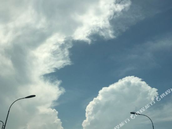 杭州聪格拉斯77公寓