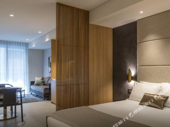 SKYE Suites Sydney Room Type - Executive Studio Suite