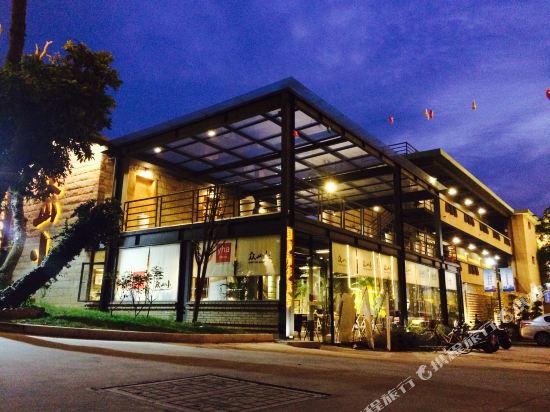 泉州众山小国际青年旅舍