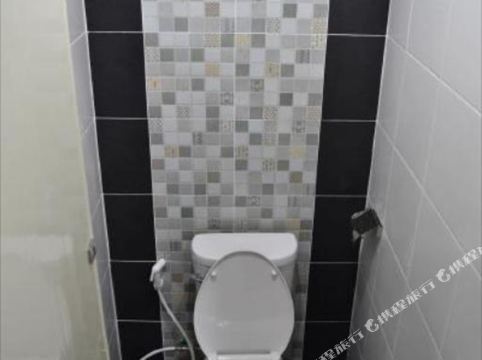 Hide Bangkok Hostel Room Type - Double Room