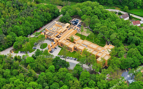 Felsotarkany酒店住宿-Bambara Hotel Premium