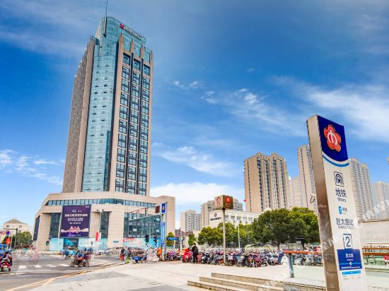 凯维娜精品公寓酒店(南京胜太路地铁站店)